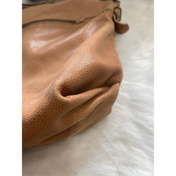 Saks Brown Leather Crossbody Bag With Adjustable Strap & Front Zipper Pocket - Picture 2 of 11